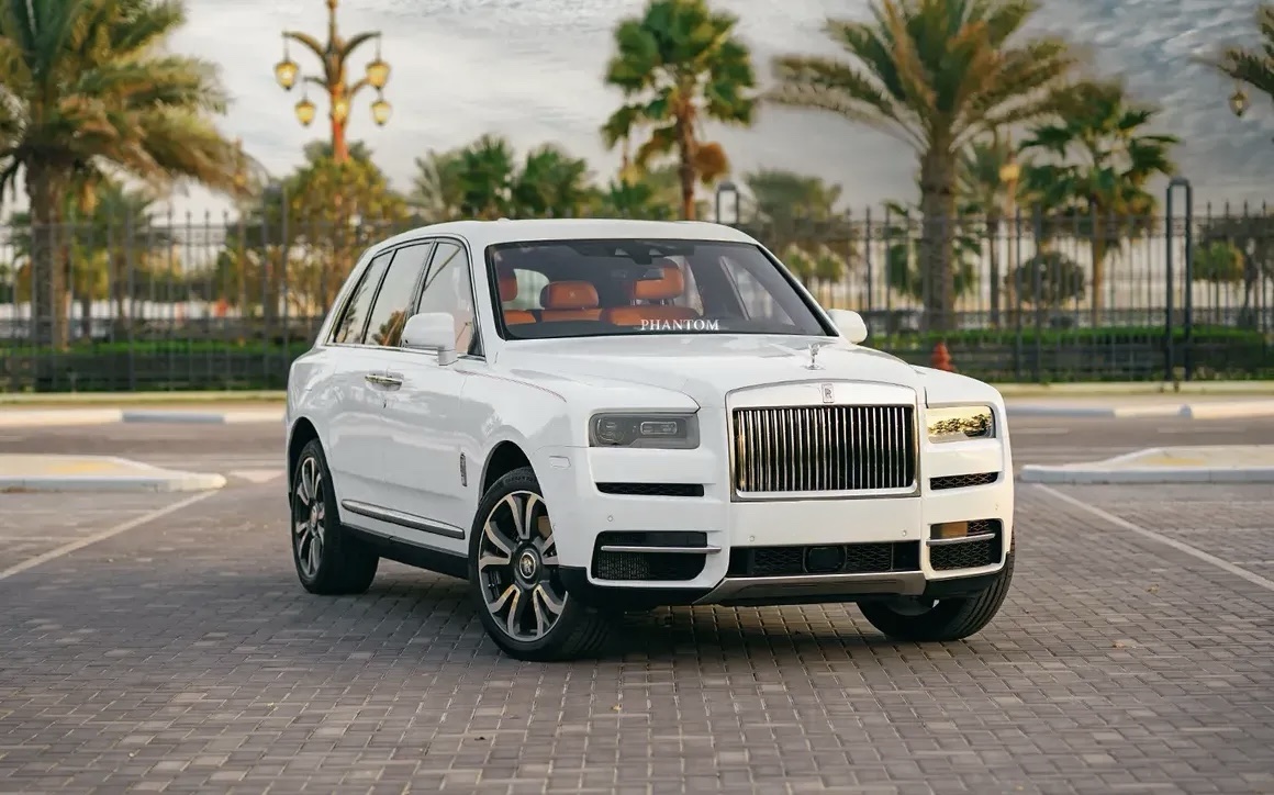 Rolls Royce Cullinan 2023